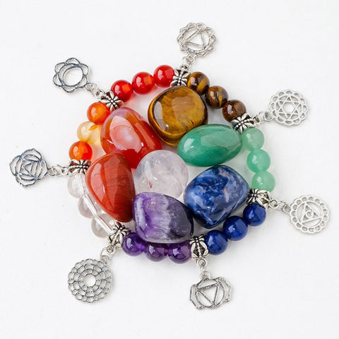 Chakra stones and bracelets